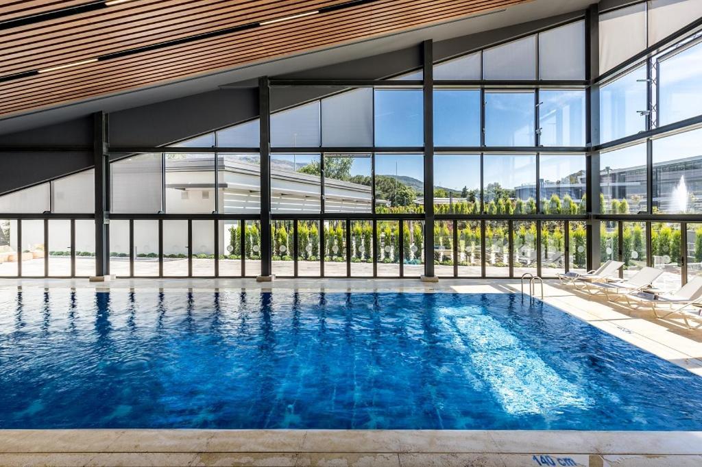 The Fortyfive Business Hotel & Spa Manisa Exterior photo
